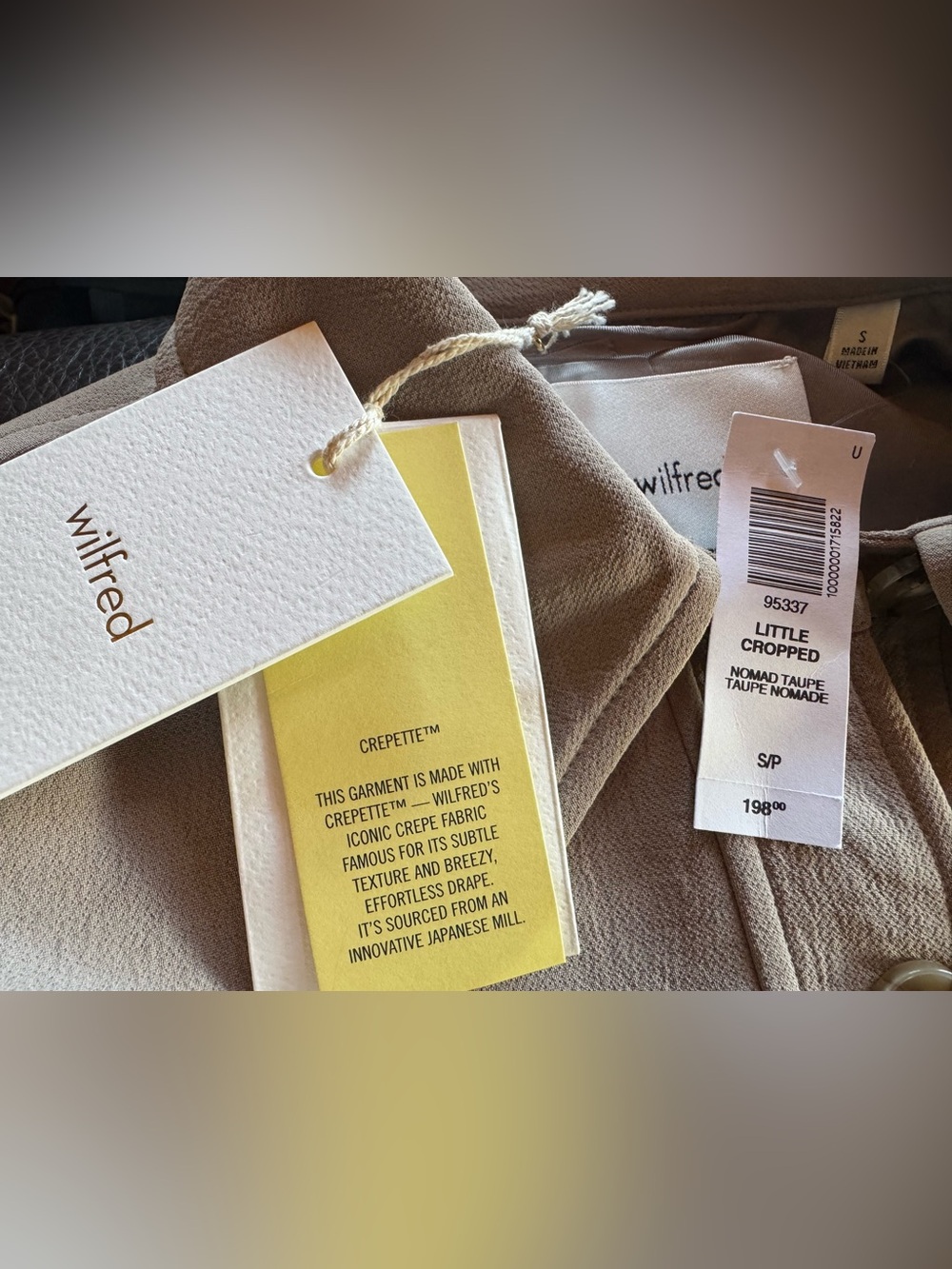 Aritzia Wilfred Cropped Button-Front Jacket in Nomad Taupe company NWT - Picture 6 of 6